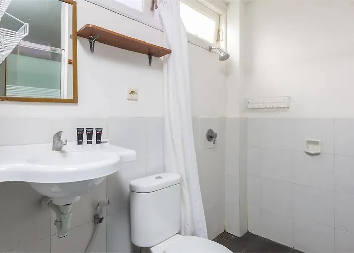 The Village Hotel 3*
