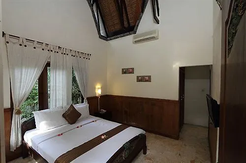 The Village 3* Seminyak (Bali)